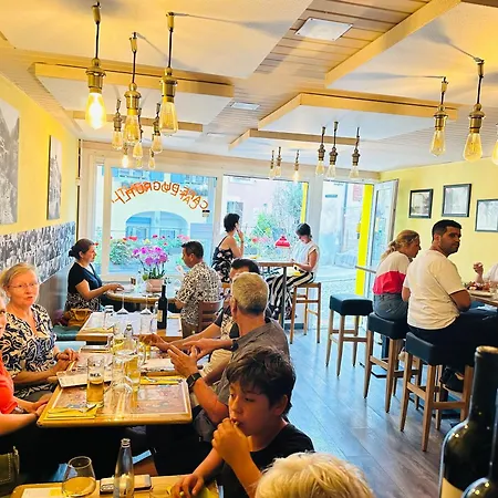 Old Town Apartment Montreux